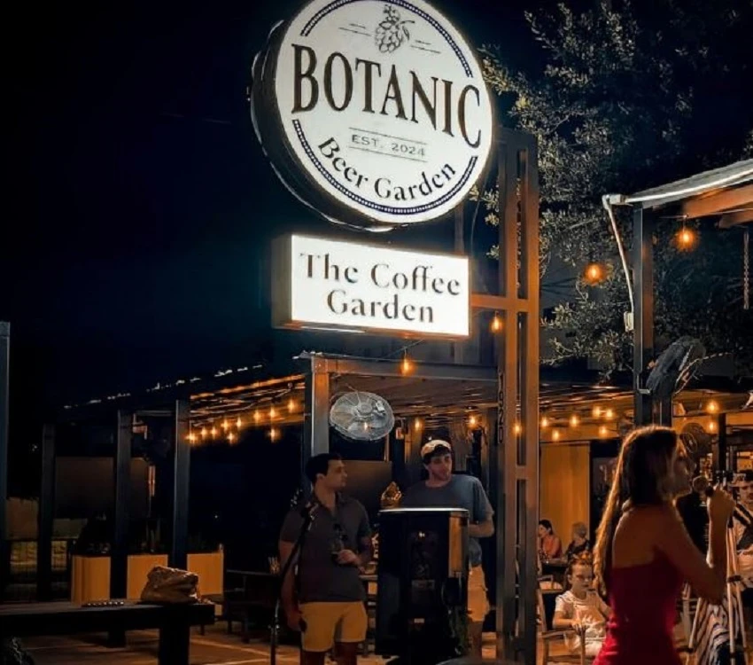 Bar in Houston Heights