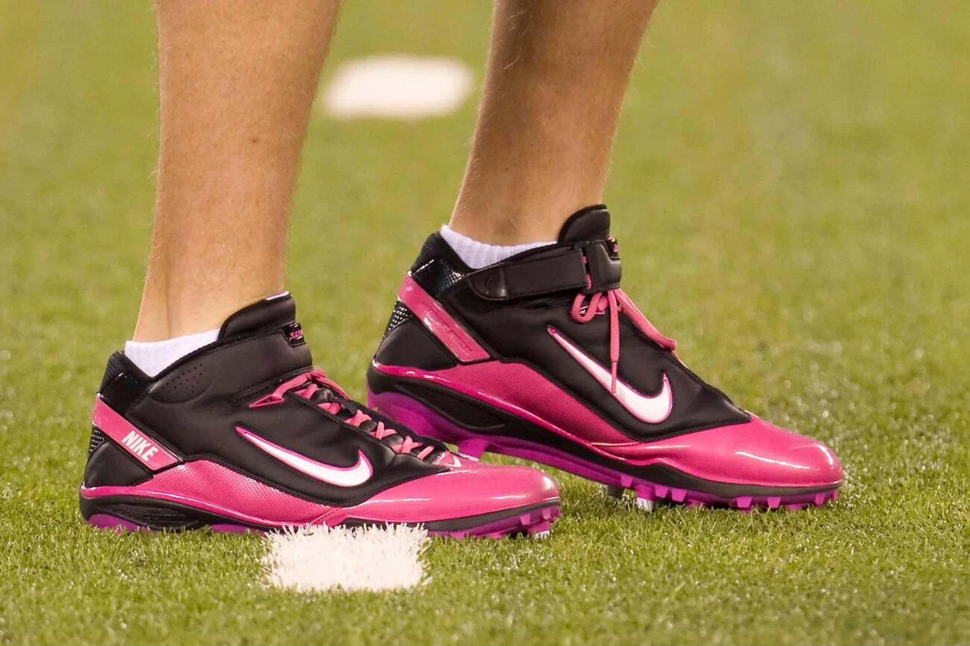 Why These Pink Mbappé Cleats Are Dominating the Football Fashion Scene