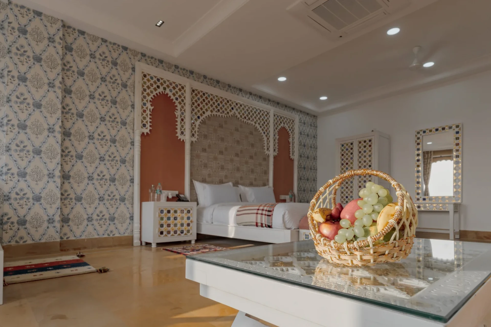Why Visitors Prefer Premium Stays During a Jaisalmer Tour