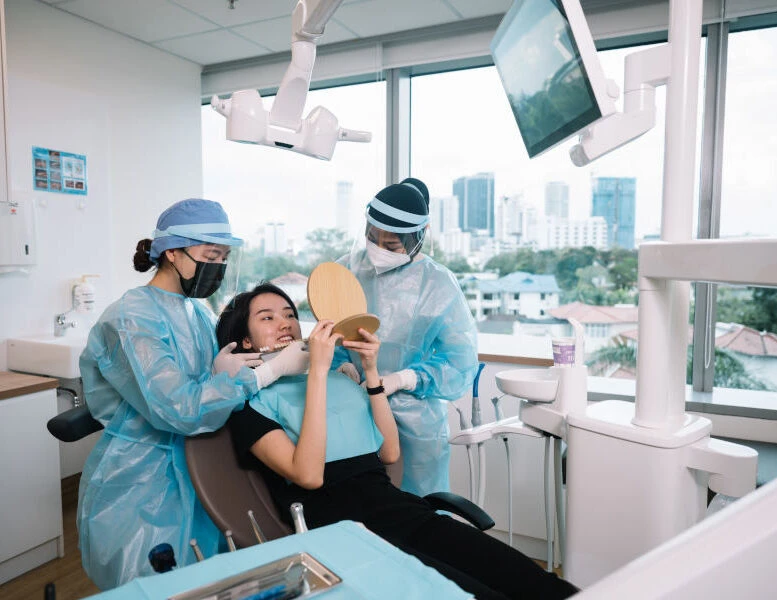 Top Reasons to Choose Dental Implants for Restoring Confidence and Oral Health