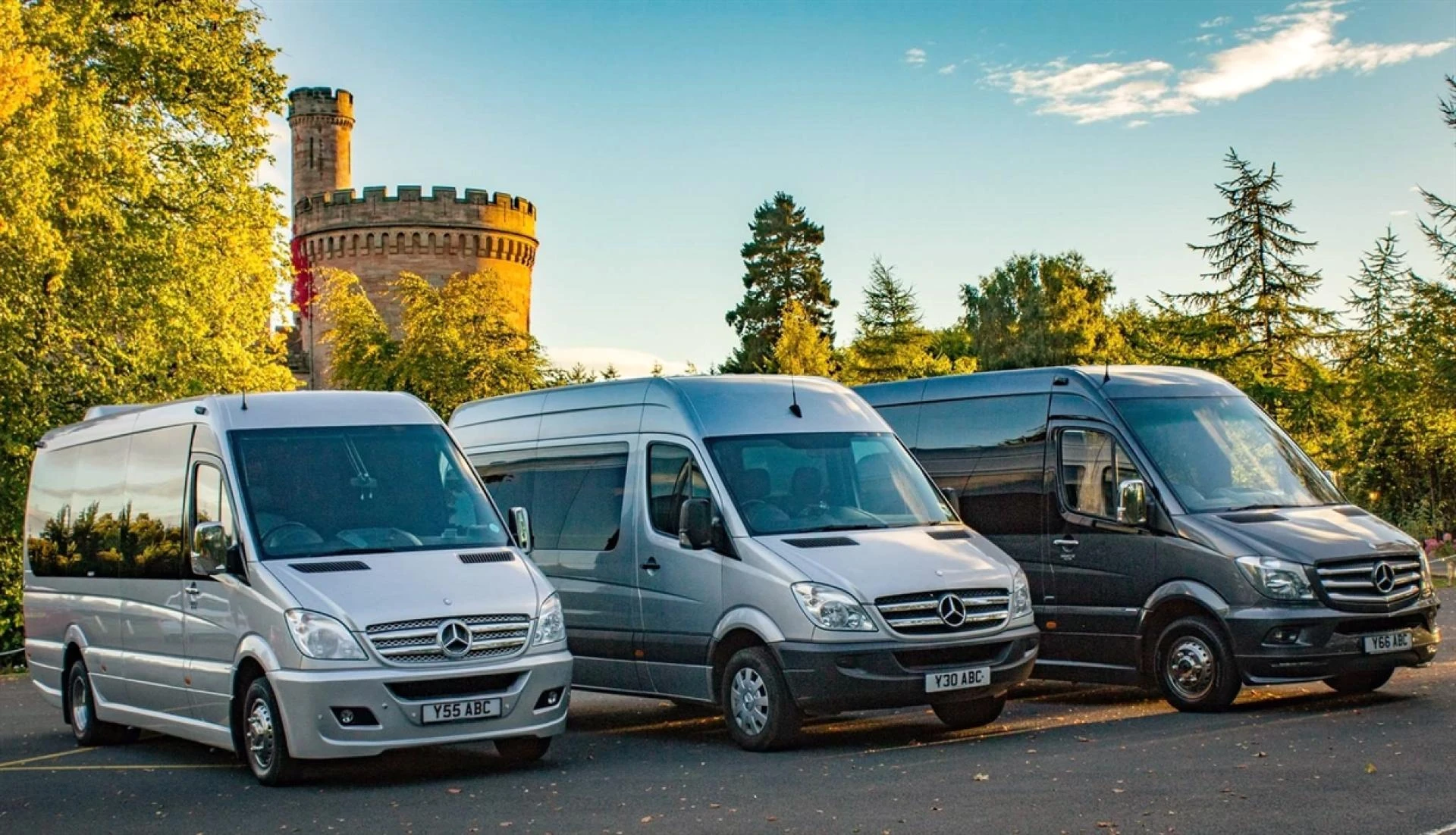 Make Every Group Trip Easy with 16 Seater Minibus Hire