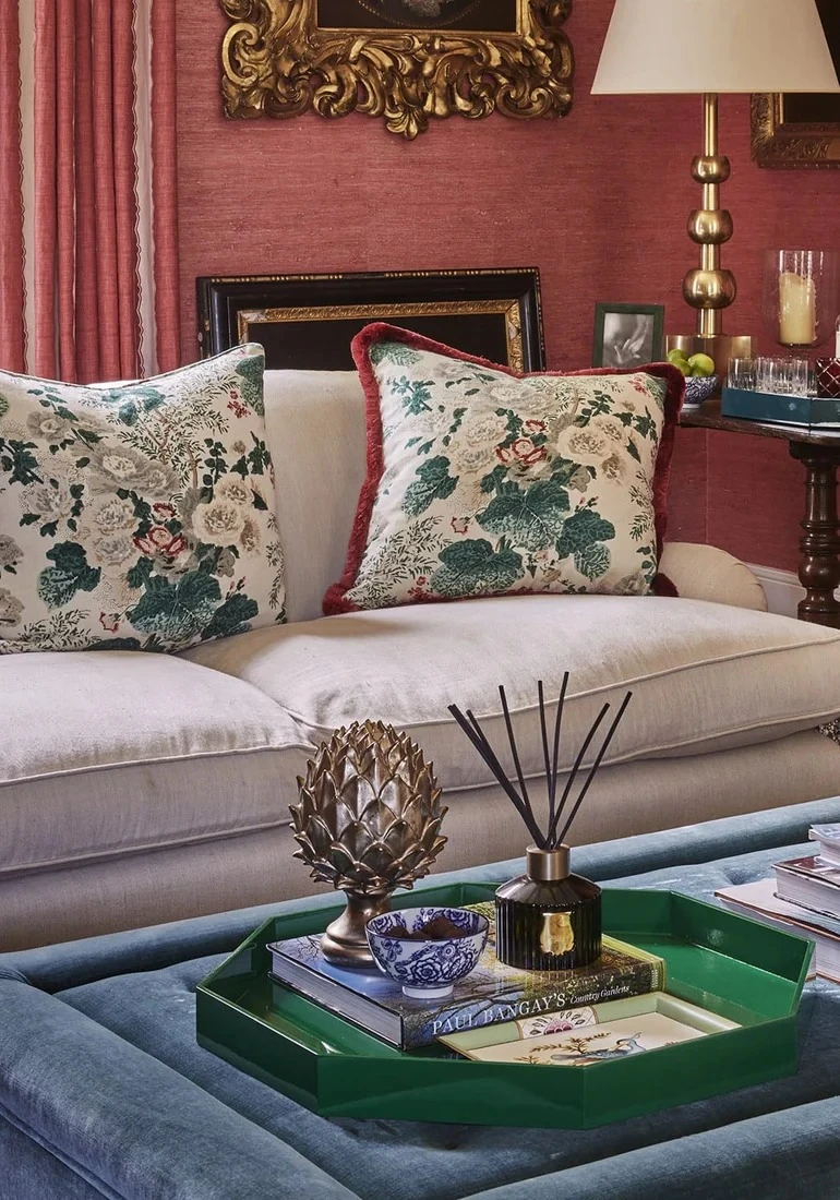 From Breakfast in Bed to Dinner Parties: Creative Ways to Use Serving Trays in Your Home