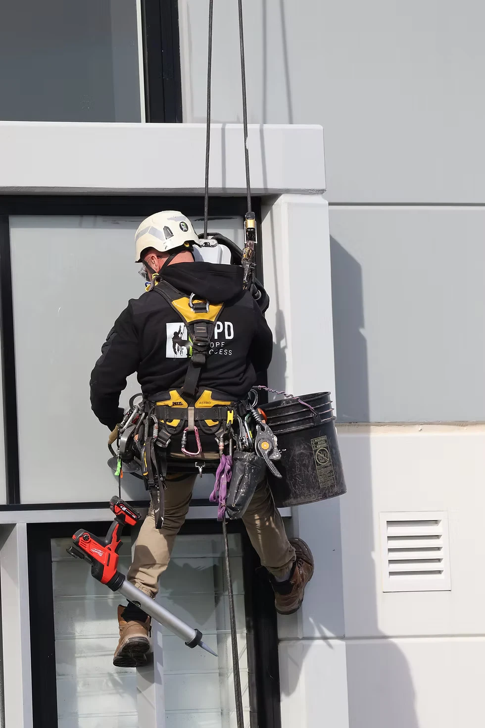 The Importance of Professional Roof Anchor Point Installation for Safety