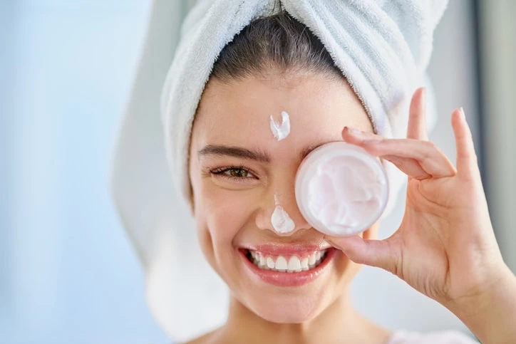 The Importance of Regular Skincare Treatments for Healthy Skin