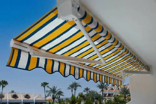 From Sunrise to Sunset: Retractable Shades Perfect for Mesa