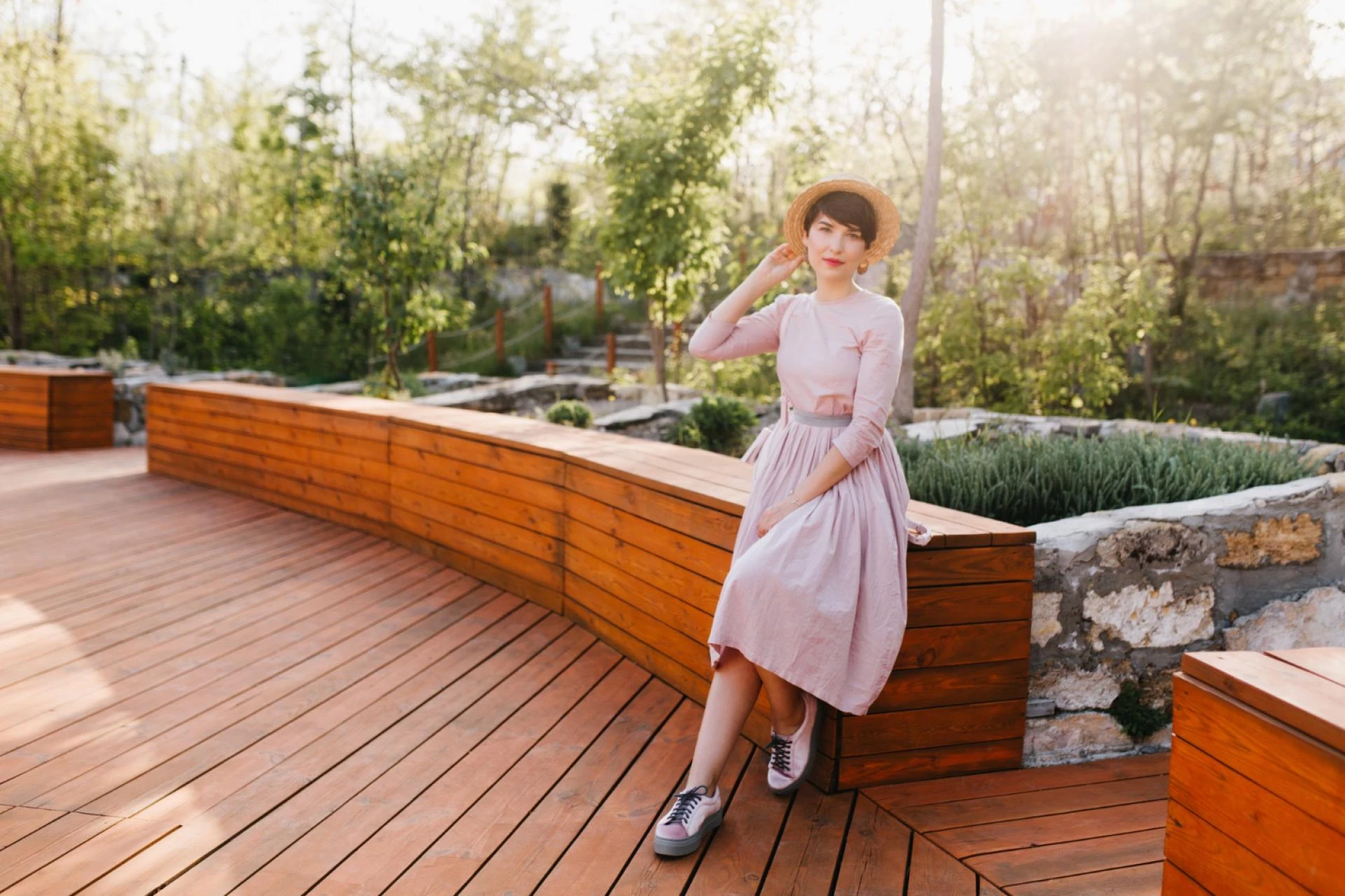 How Deck and Patio Builders Choose the Best Surfaces for Your Home?