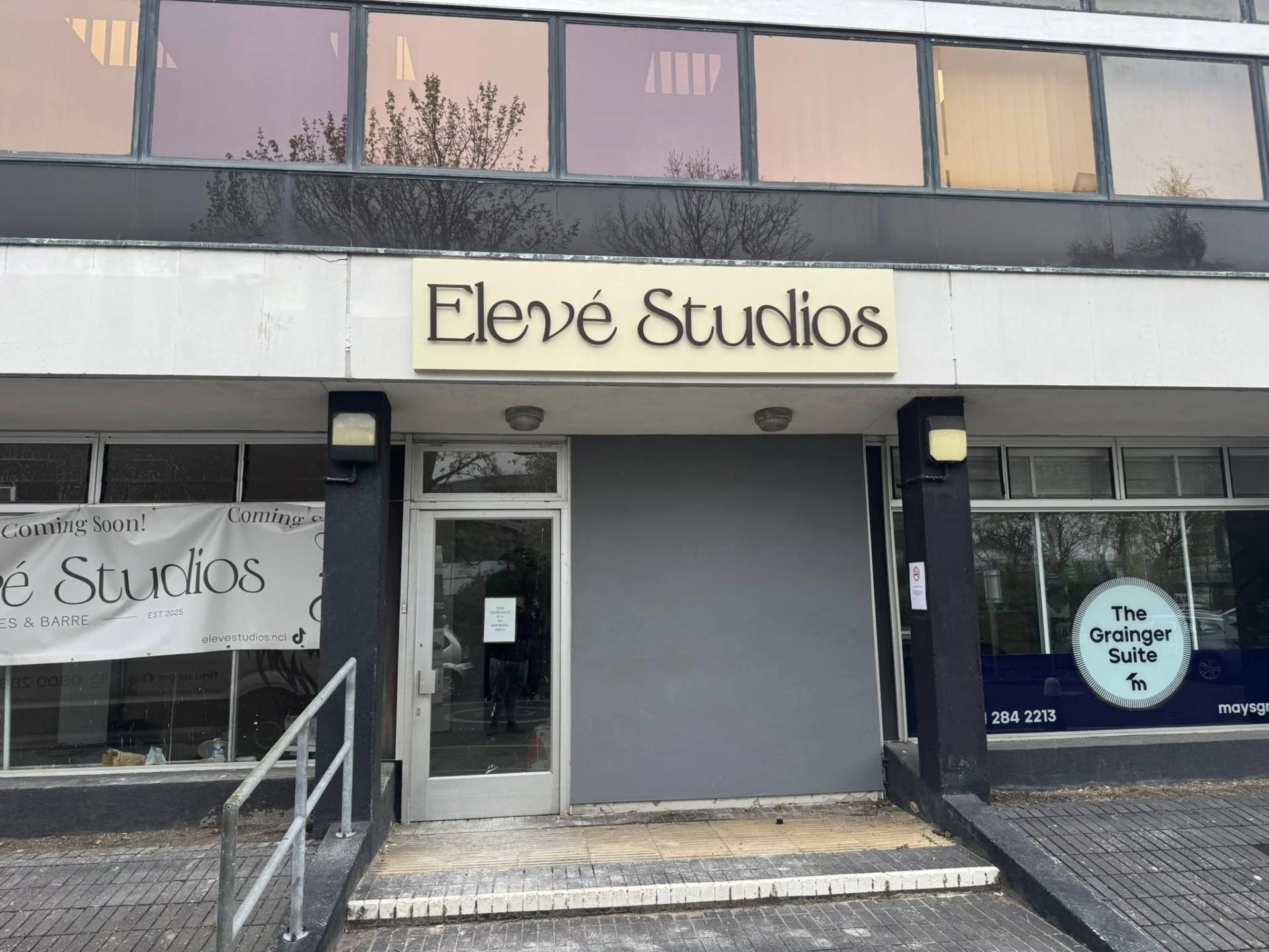 Outdoor vs Indoor Signage in Newcastle – What Works Best for Your Brand?