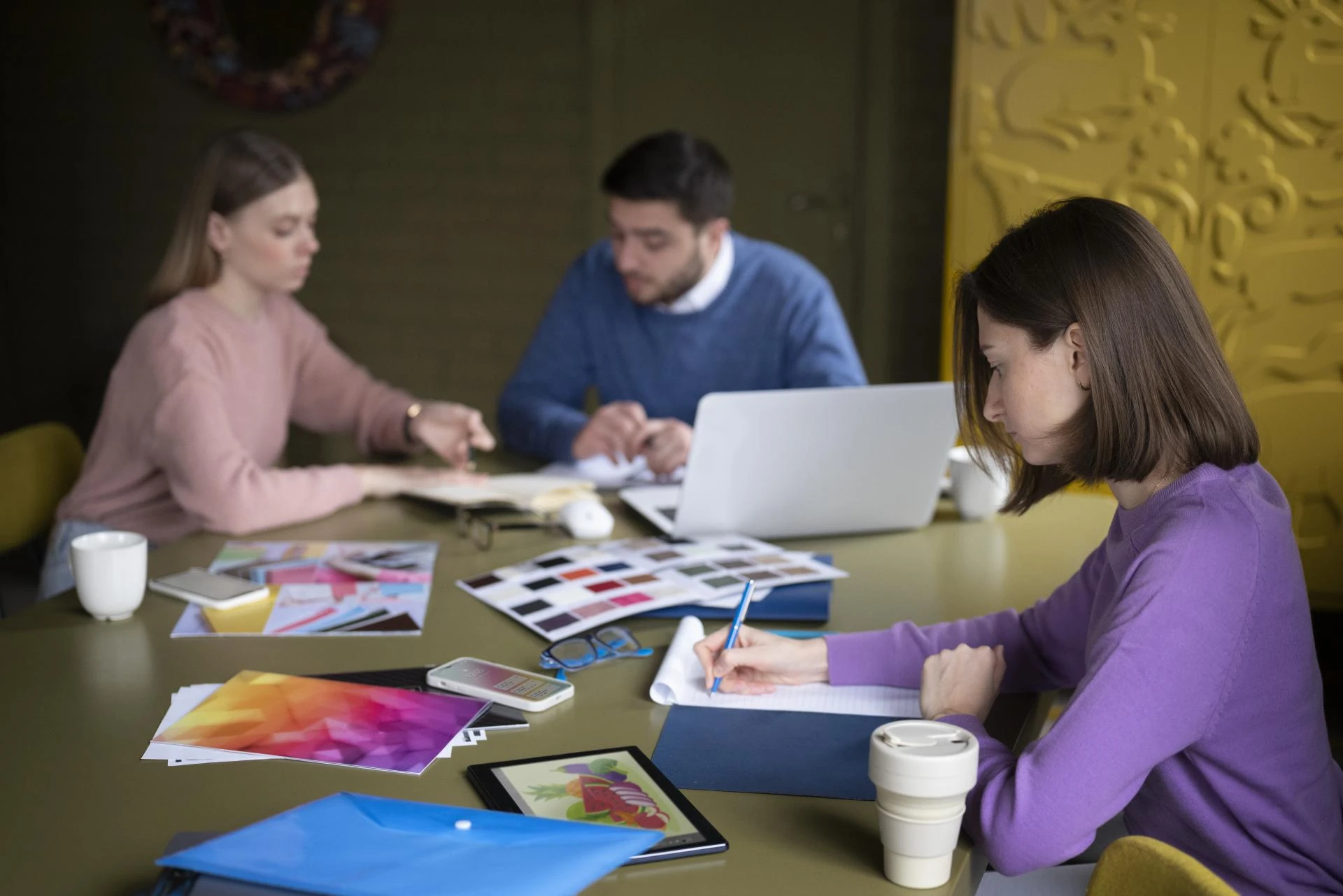 Transform Your Brand Image Through Creative Packaging and Graphic Design