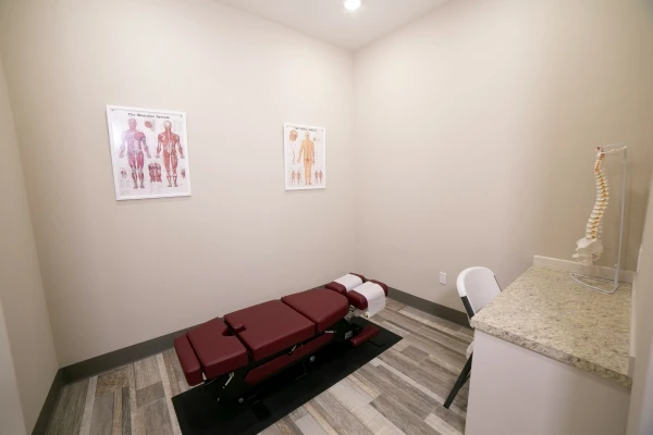Looking for Neck Pain Relief? Try a Chiropractic Clinic