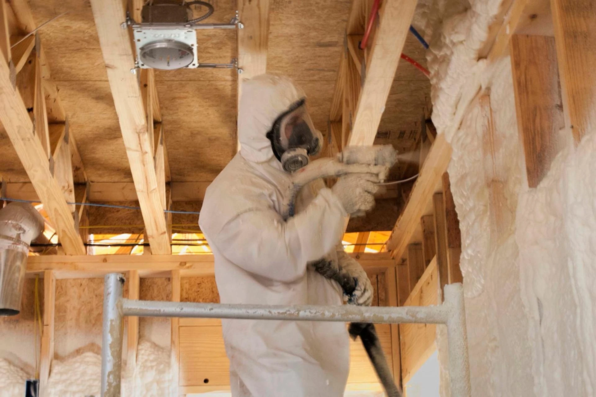 How Roof Coatings Help Prevent Leaks and Moisture Damage