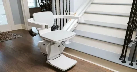 Top Benefits of Renting a Lift Chair | Comfort, Recovery & Safety Guide 2025