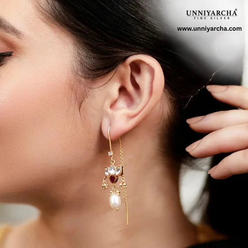 Sui Dhage Wale Earrings: The Perfect Blend of Tradition and Modern Elegance