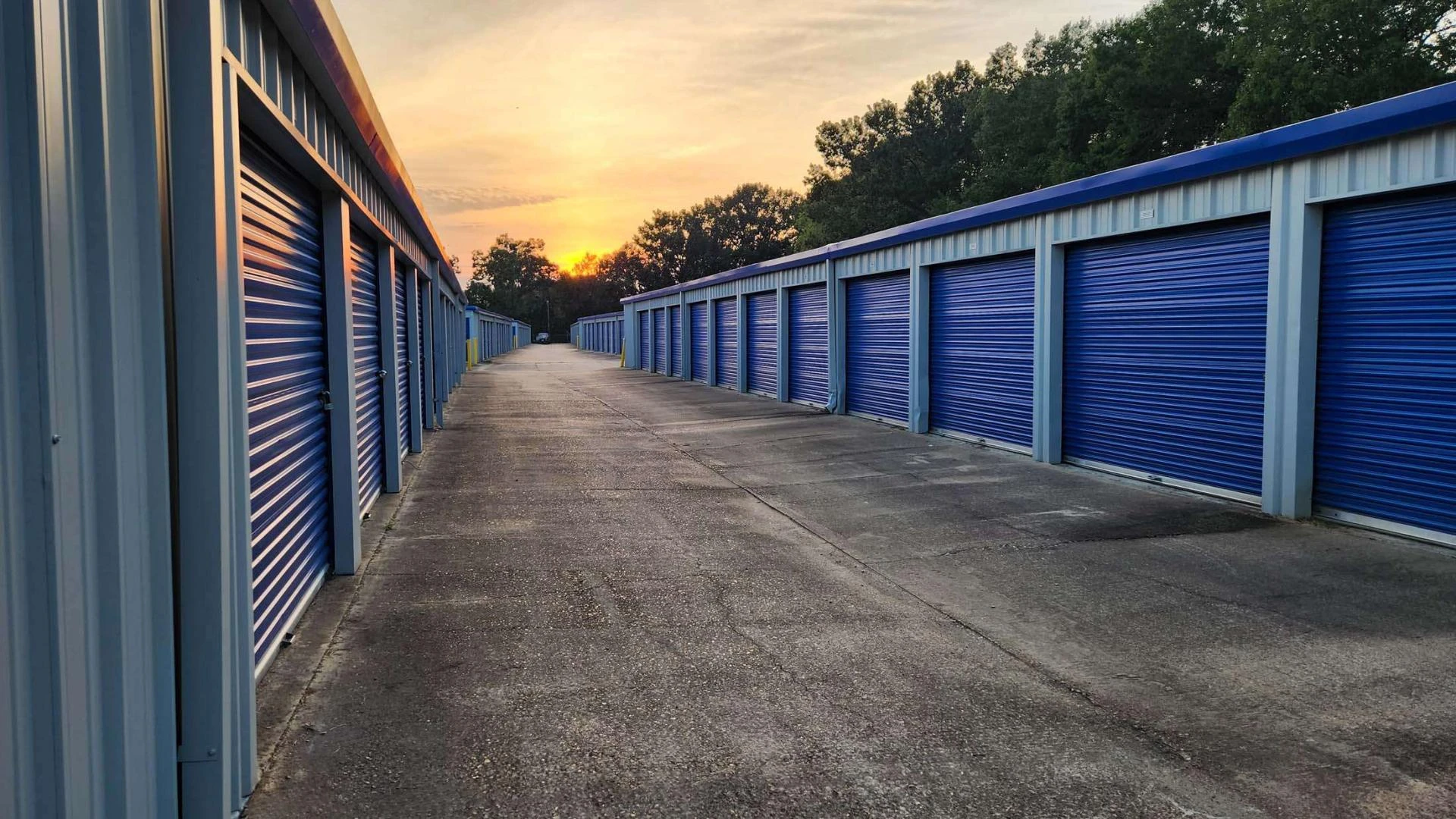 Tips for Businesses Using Storage in DC for Inventory