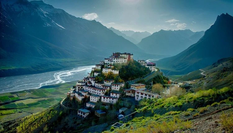 Spiti Valley Tour: A Complete Travel Guide for an Unforgettable Himalayan Journey