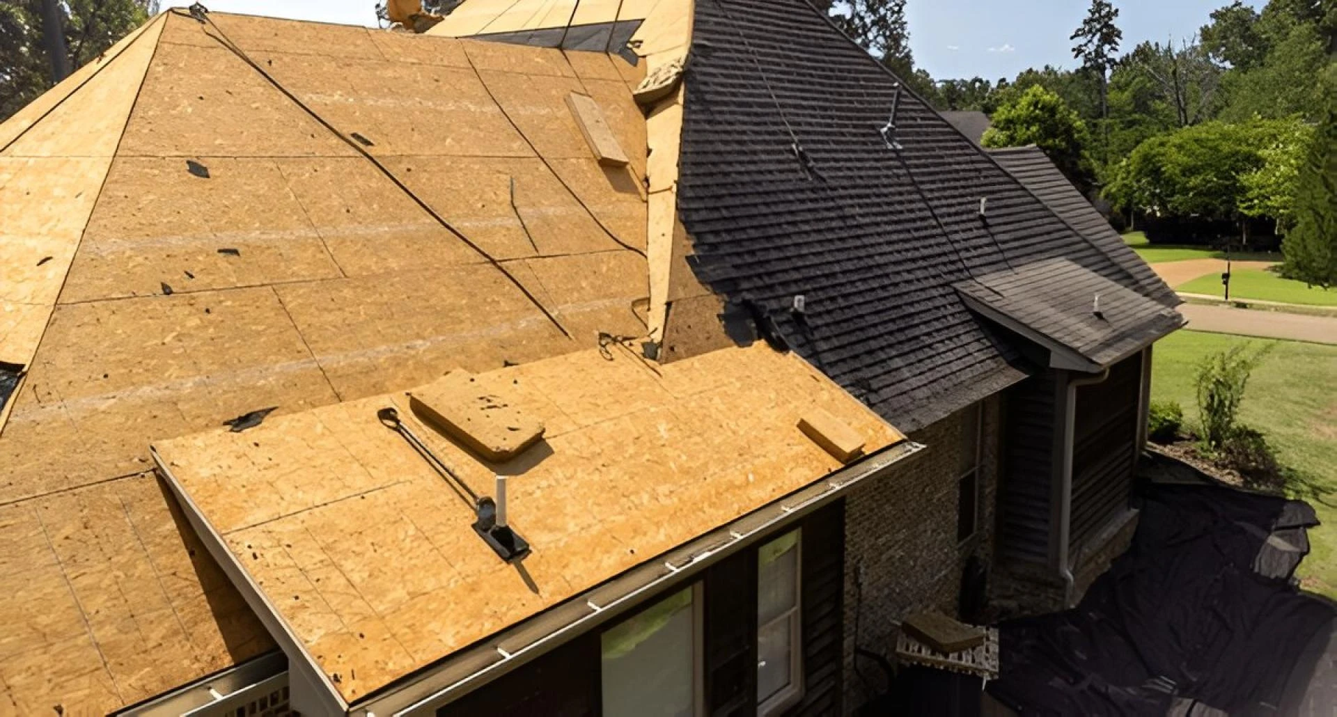 Roof Replacement: How to Know When It’s Time for a New Roof