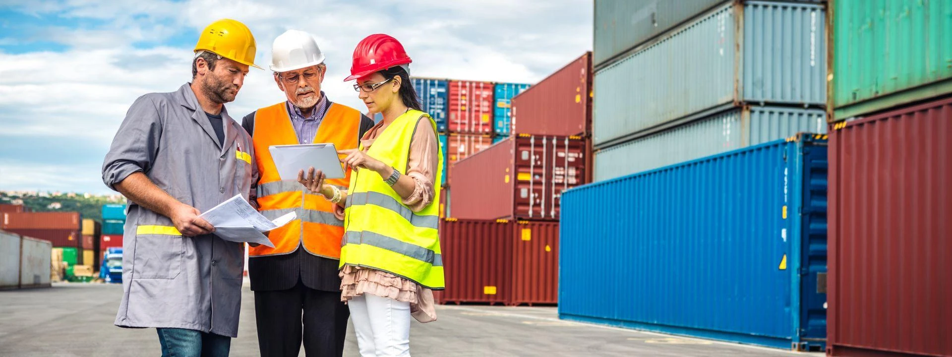 Why Customs broker in Melbourne Relies on Professional Brokers