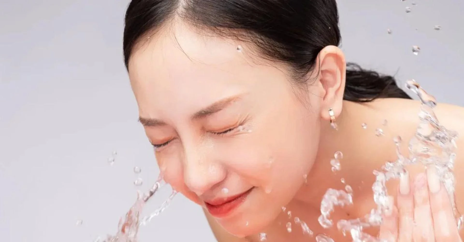 Why a Gentle Face Cleanser Matters for Your Routine