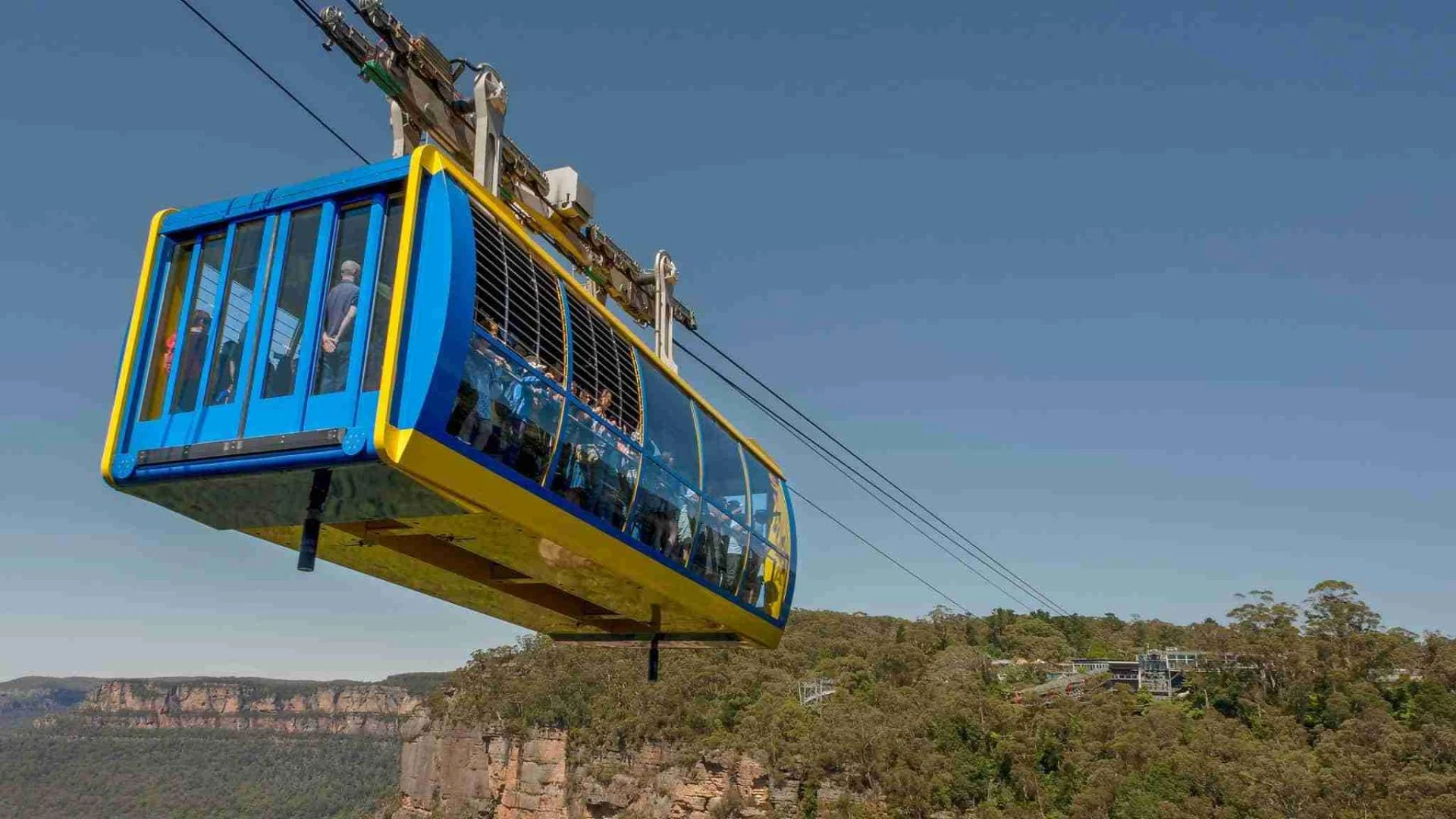 Discover Scenic Echo Point: A Blue Mountains Tour Designed for Iconic Views