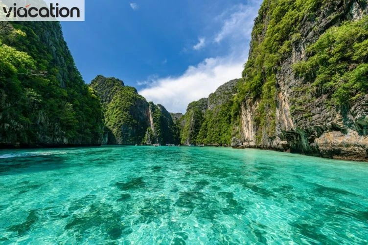 The Ultimate Thailand Island-Hopping Guide: Phuket, Phi Phi, and the Hidden Gems