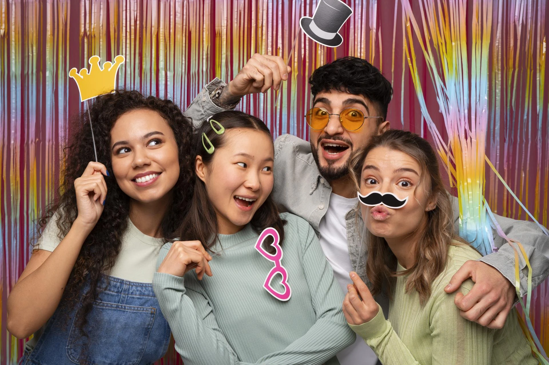 The Sydney Photo Booth Trend Everyone’s Booking This Year