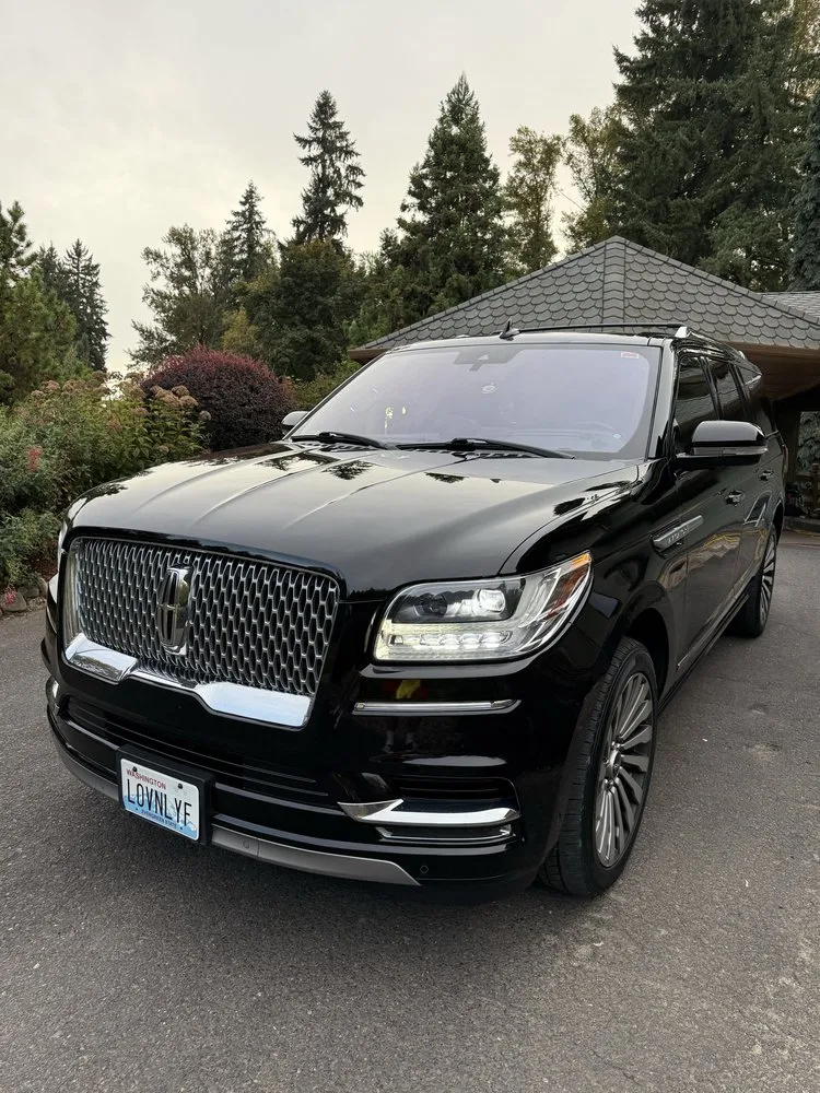 How to Experience Premium Car Detailing with Precision Detail