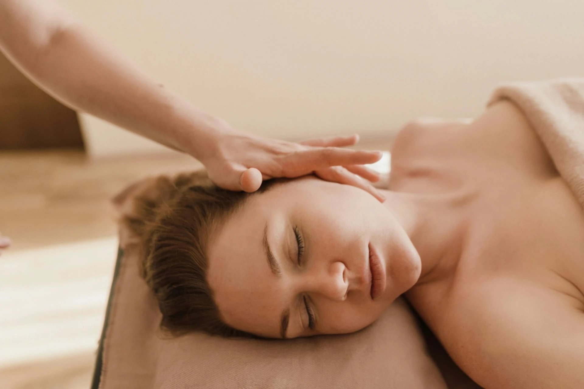 How Massage Therapy Accelerates Muscle Recovery, Prevents Overuse Injuries, and Optimizes Performance for Athletes