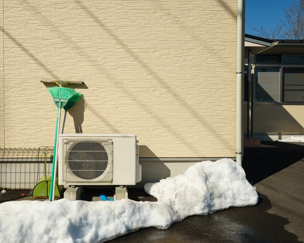 Heat Pump Not Heating? Common Winter Problems and When to Call a Professional for Heat Pump Repair Clearwater