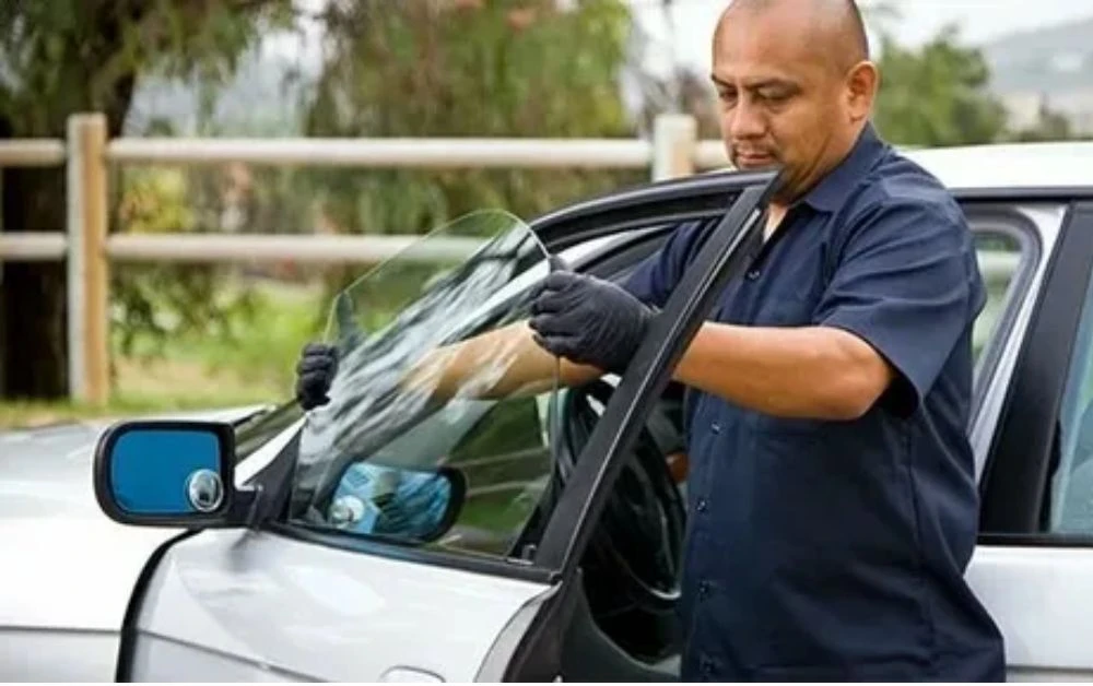 What Are the Main Benefits of Tinted Car Windows