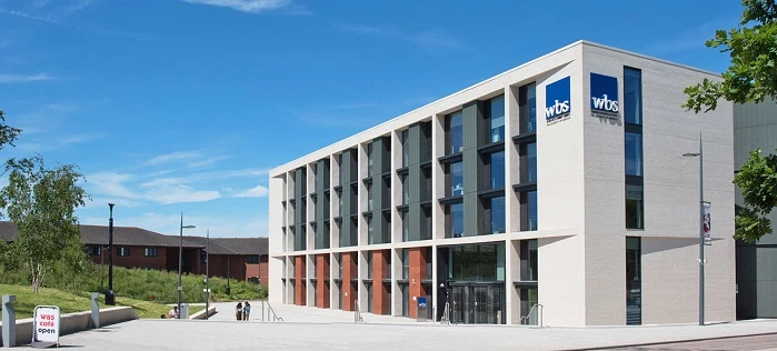 Warwick MBA: Fees, Class Profile, Acceptance Rate & Career Opportunities