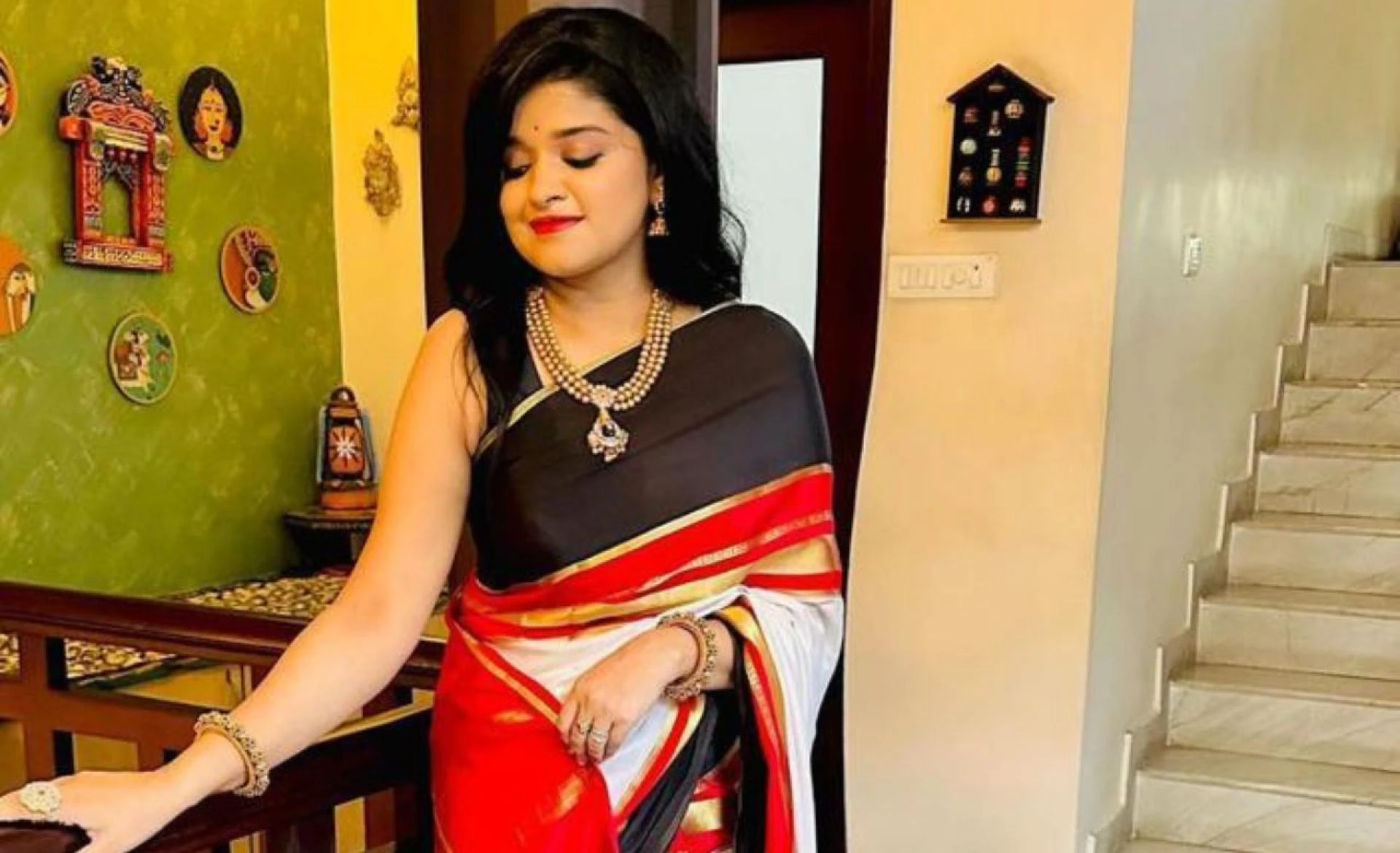Pure Mysore Silk Sarees in Bangalore: Heritage, Shopping Districts & Price Guide