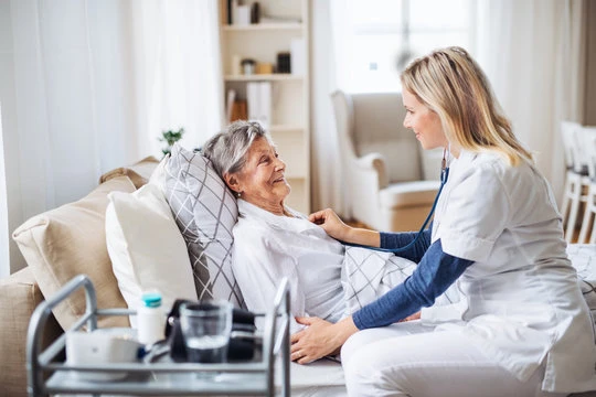 Elderly & Senior Care at Home Services Providing Safe, Compassionate and Daily Support