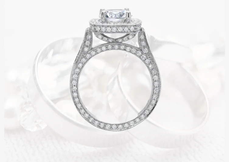 Sapphire Engagement Rings: A Timeless Alternative with Meaning and Elegance