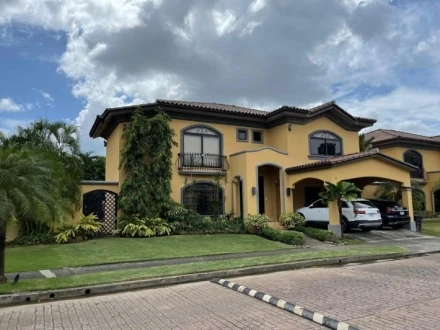 KW Panama: 2026 Renewable Energy Auctions Fuel Real Estate Growth