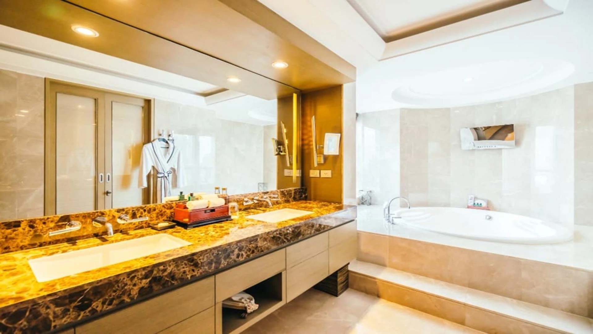 Home Sauna Dubai for Daily Relaxation and Better Health