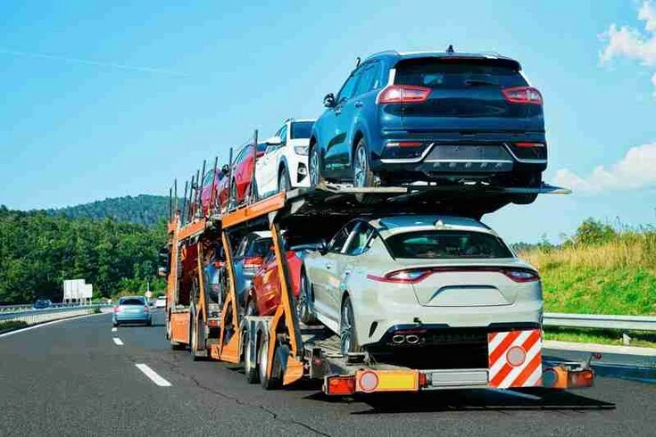 How to Find Trusted Solutions for Classic Car Transportation Across the USA