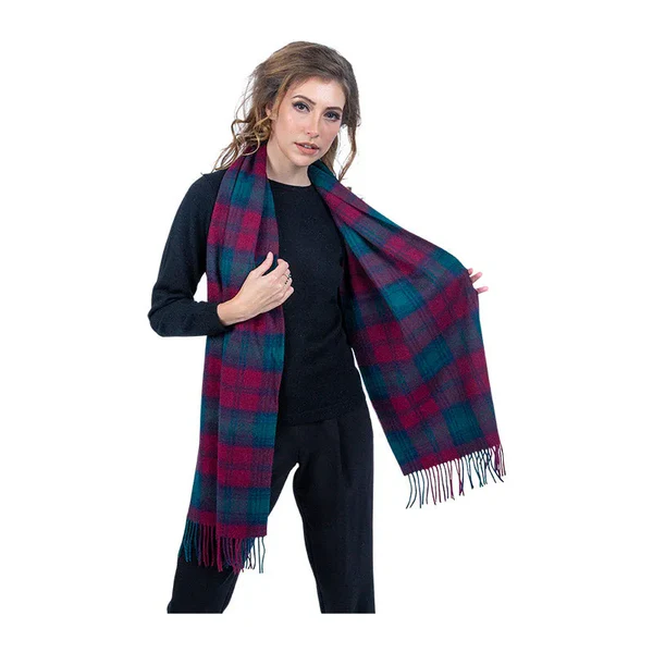 How to Choose the Right Lambswool Scarf for Your Style?