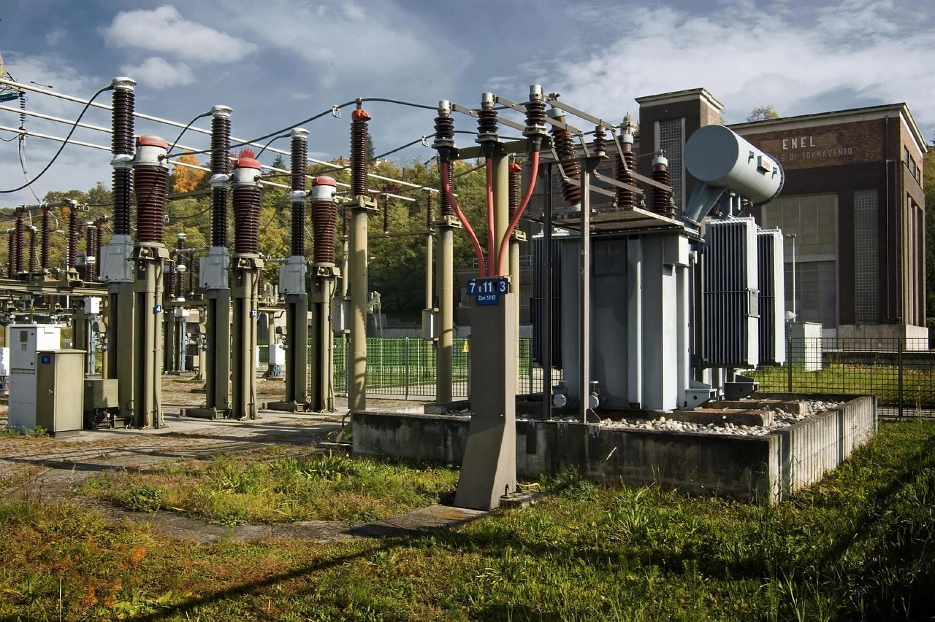Benefits of VR Training for Onboarding New Employees in Energy & Power