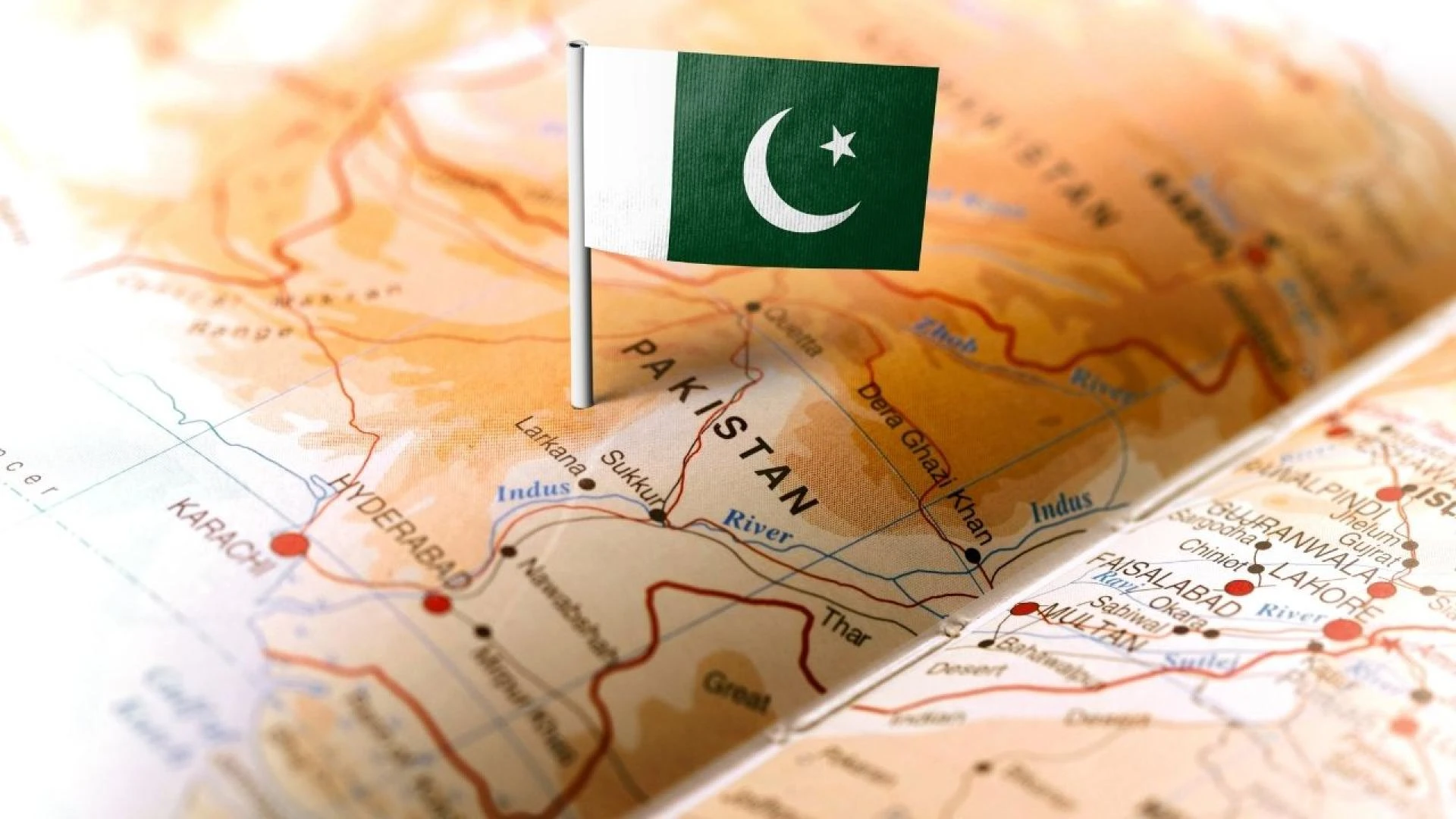 The Ultimate Guide to EB2 NIW Visa for Pakistan: Your Gateway to U.S. Immigration with Adventure Gateways