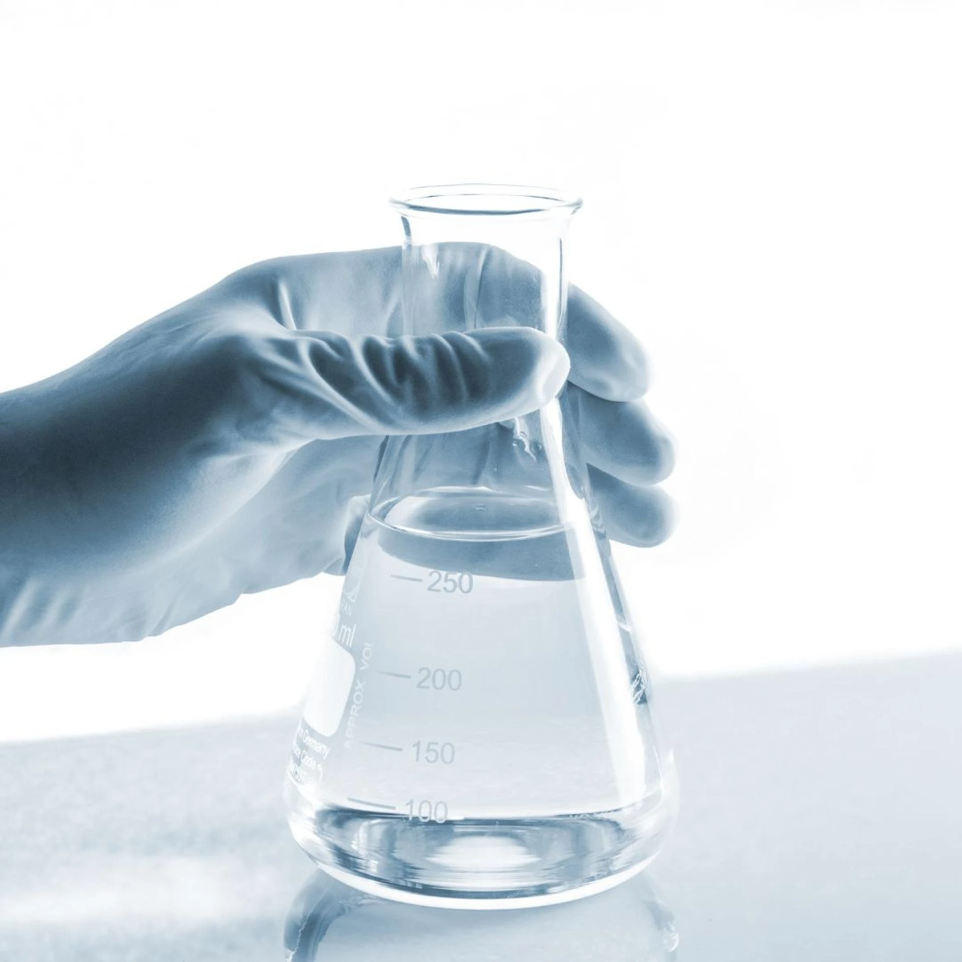 Nicotine for Eliquids Wholesale in UK: Meeting the Demands of a Regulated Market | Supernic
