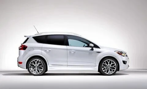 Why Private Hire Cars in Knowsley Are the Best Option for Airport Transfers
