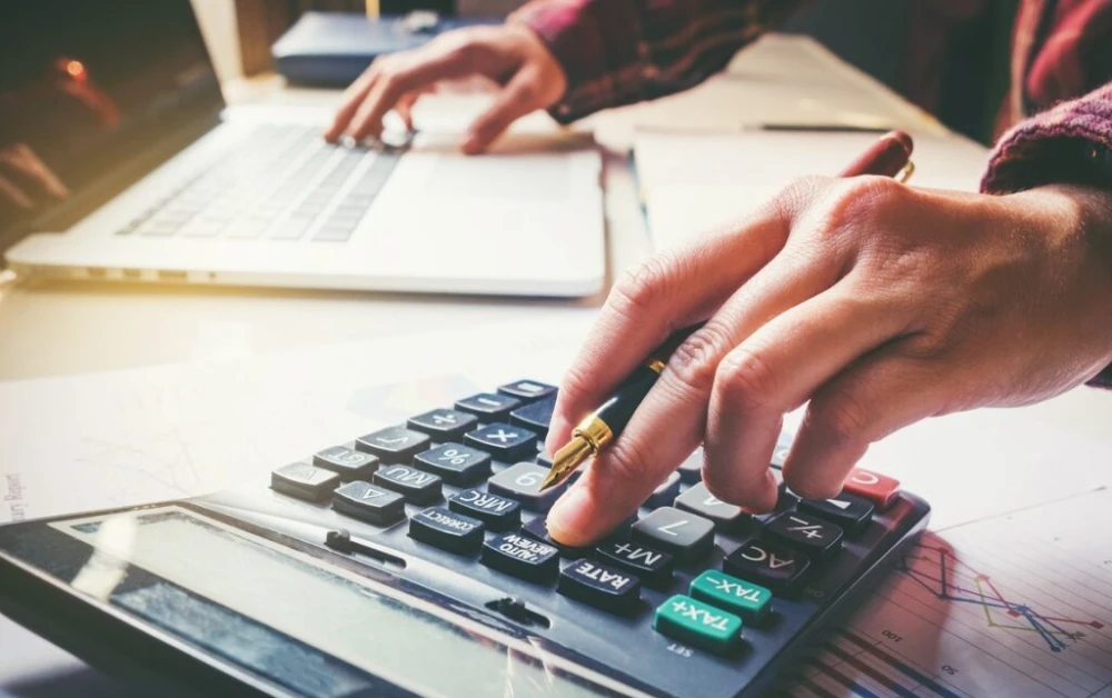 How Expert Debt Guidance in Dubai Can Protect Your Financial Future