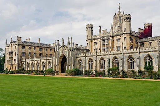 Cambridge MBA 2026: Program Details, Admission Process, Fees & Career Opportunities