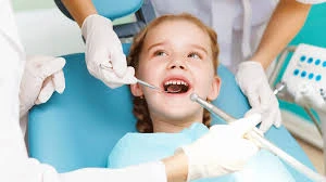 Advanced Shade-Matching Technology for Natural-Looking Teeth in Delhi Clinics