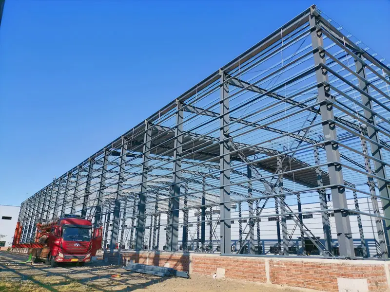 A Complete Guide to Aluminium Fabrication Services in the UAE