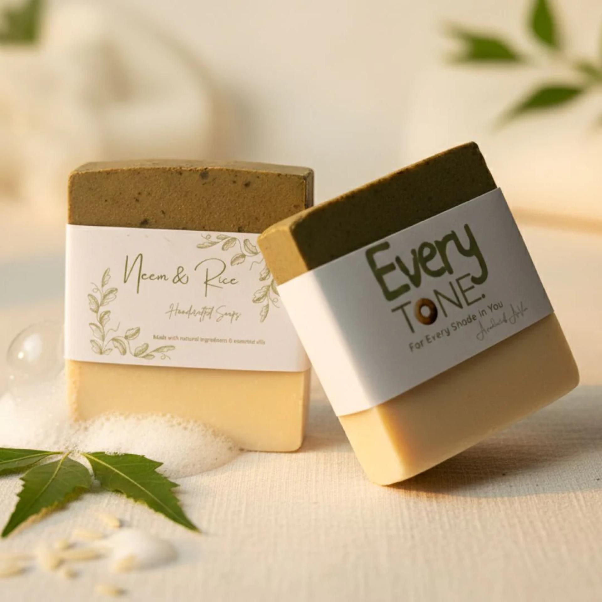 How Neem + Rice Powder Fight Acne Naturally: