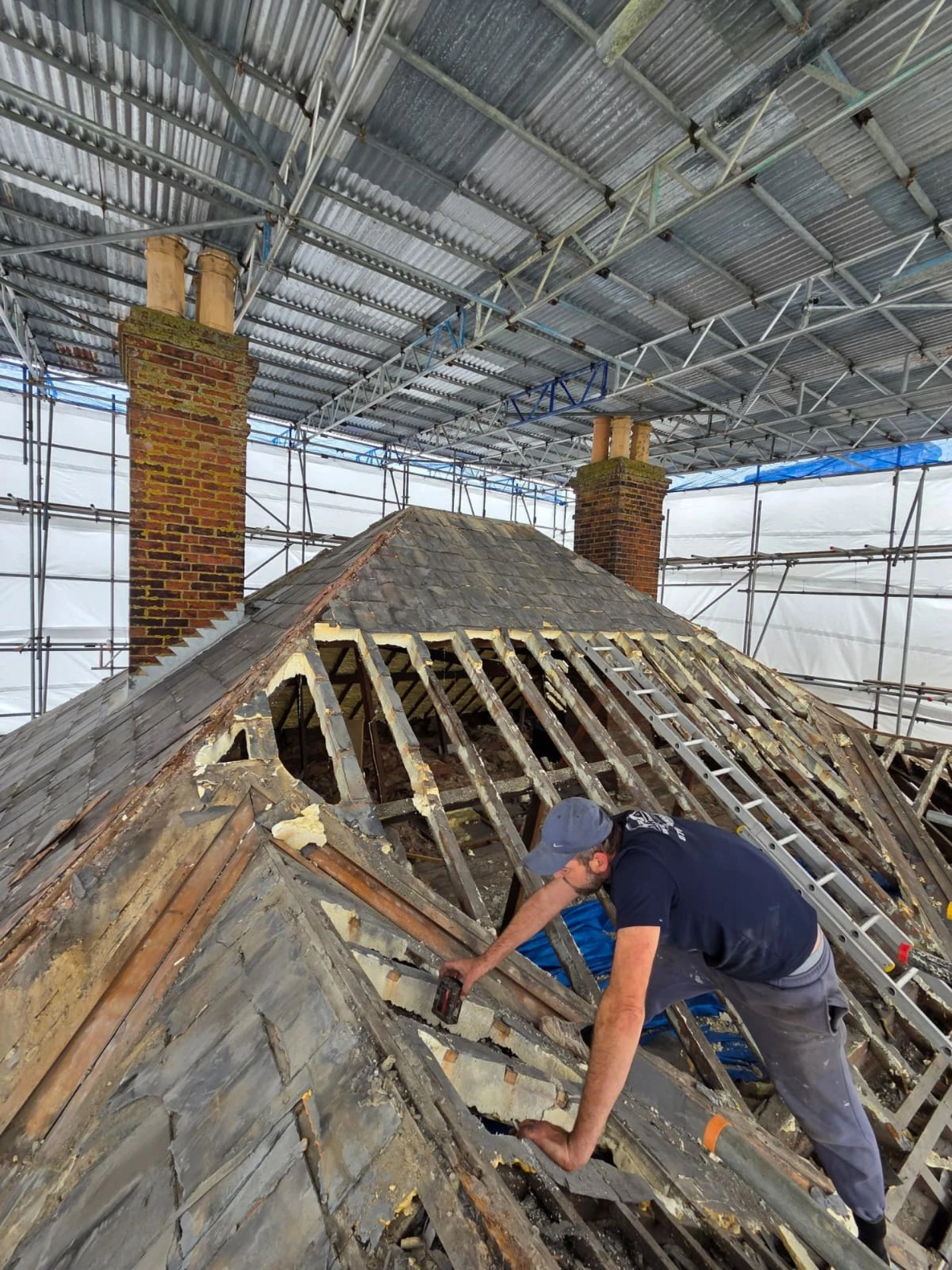 The Roof Problem Nobody Thinks About Until the Damage Starts