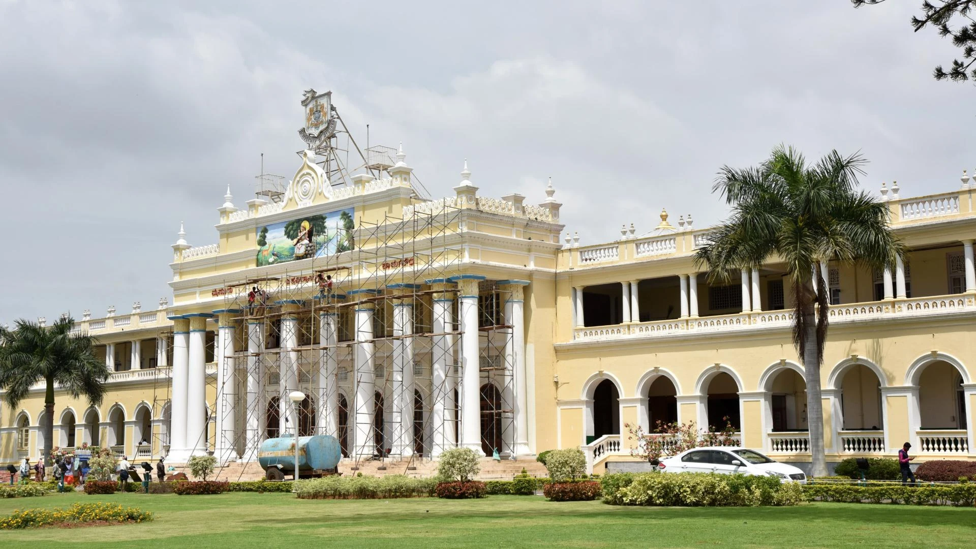About University of Mysore Online BCA
