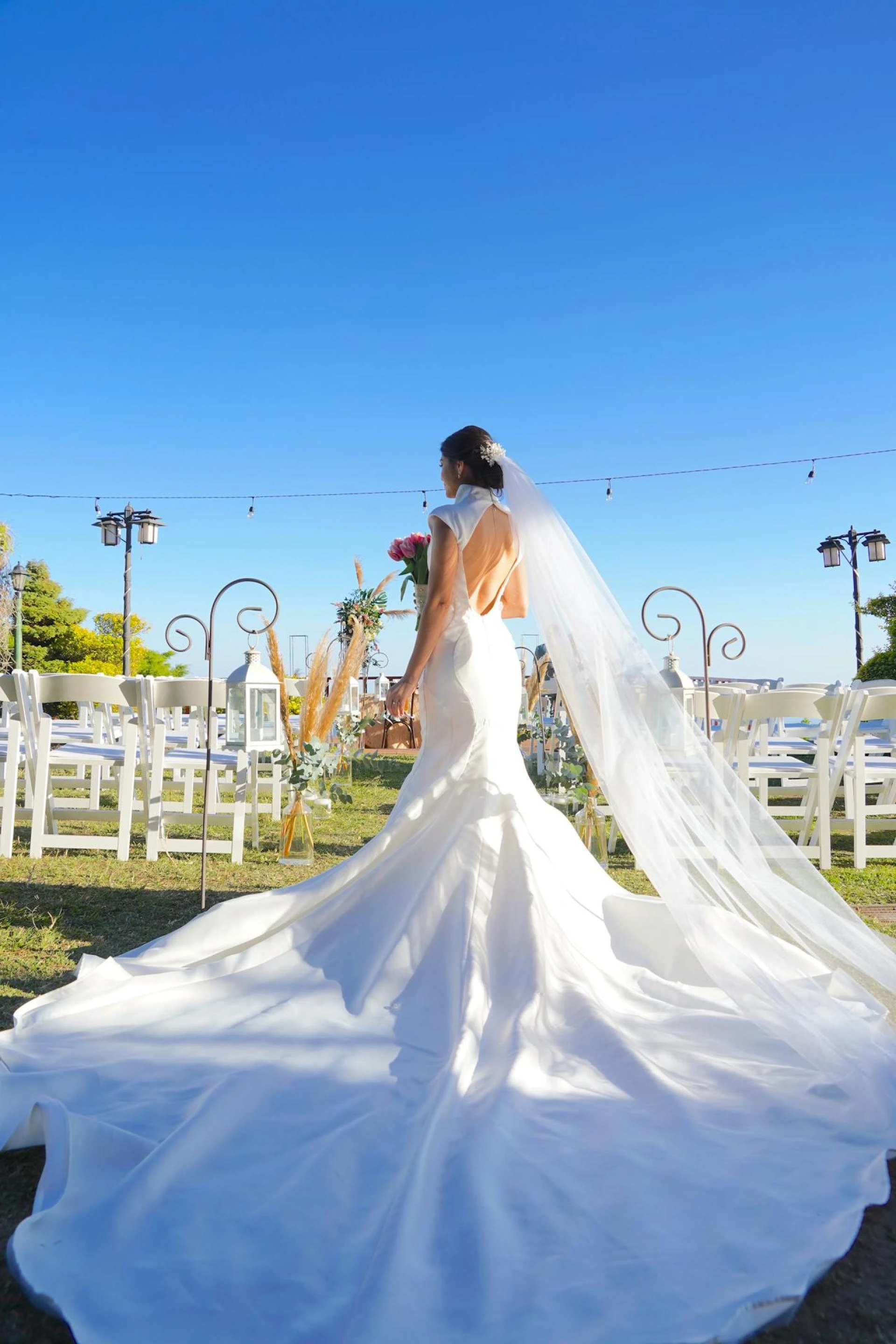 Timeless Wedding Dresses That Never Go Out of Style