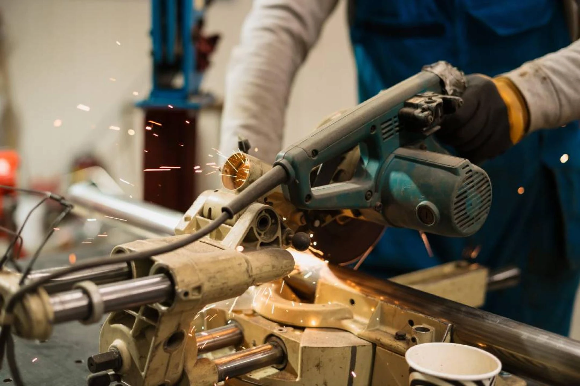 Precision Manufacturing of Pneumatic Connector Components