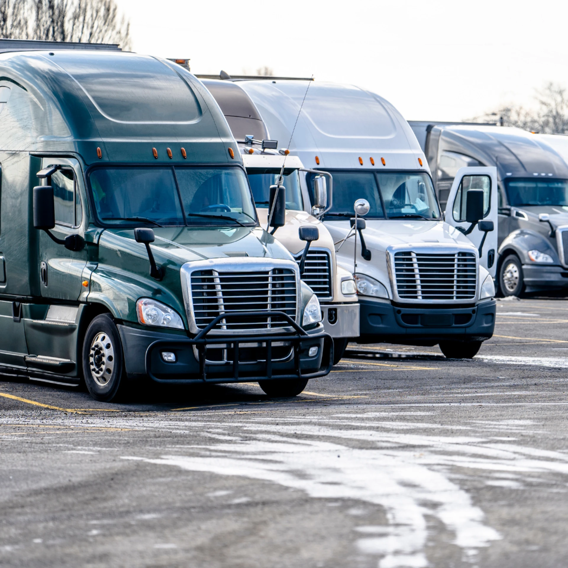 Overnight Truck Parking Solutions for Safer Fleet Operations